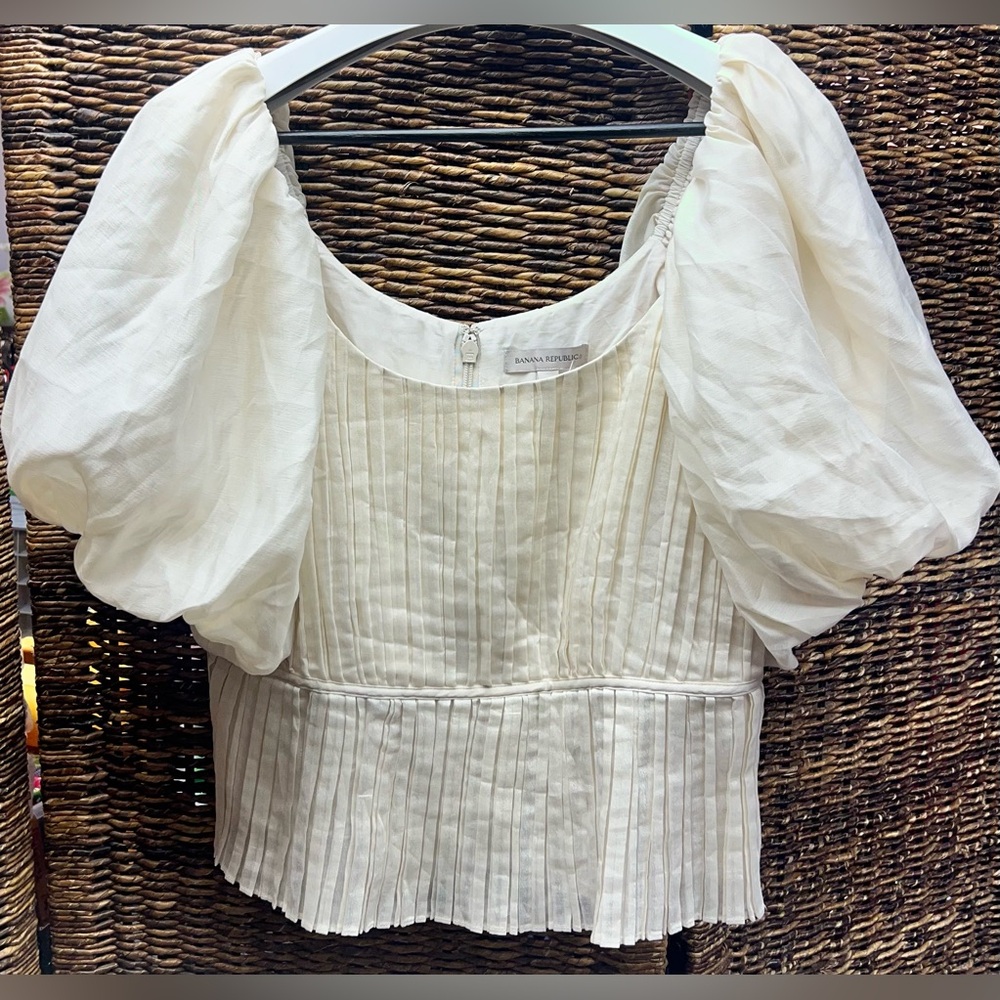 Banana Republic Cream Puff Sleeve‎ Blouse- Size:12, New with tags